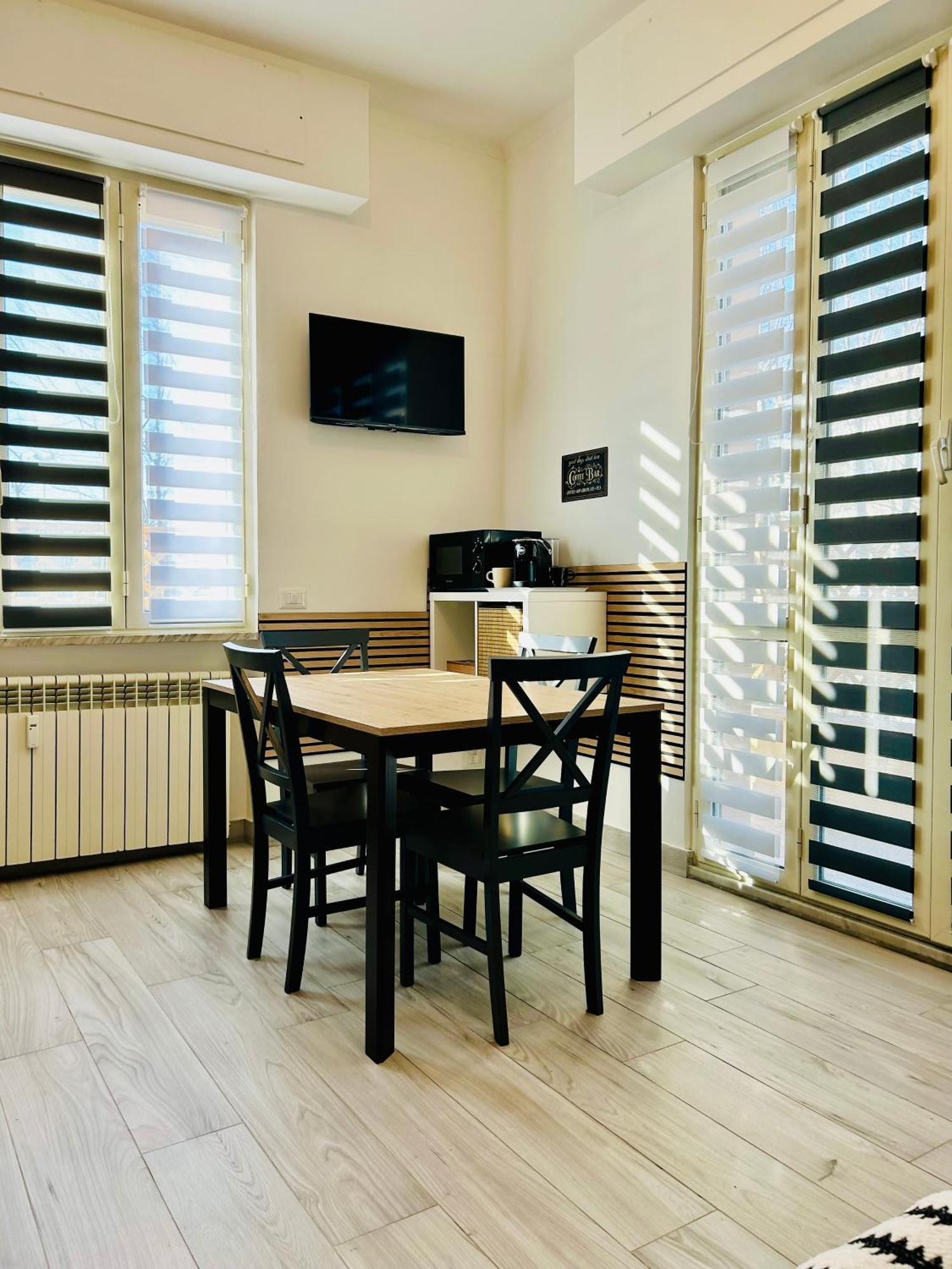 Vacanze Romane Lido di Ostia Exteriör bild